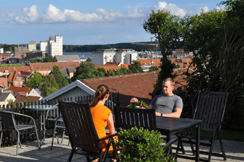 Billig overnatning i Svendborg bo på Udsigten med den skønne terasse